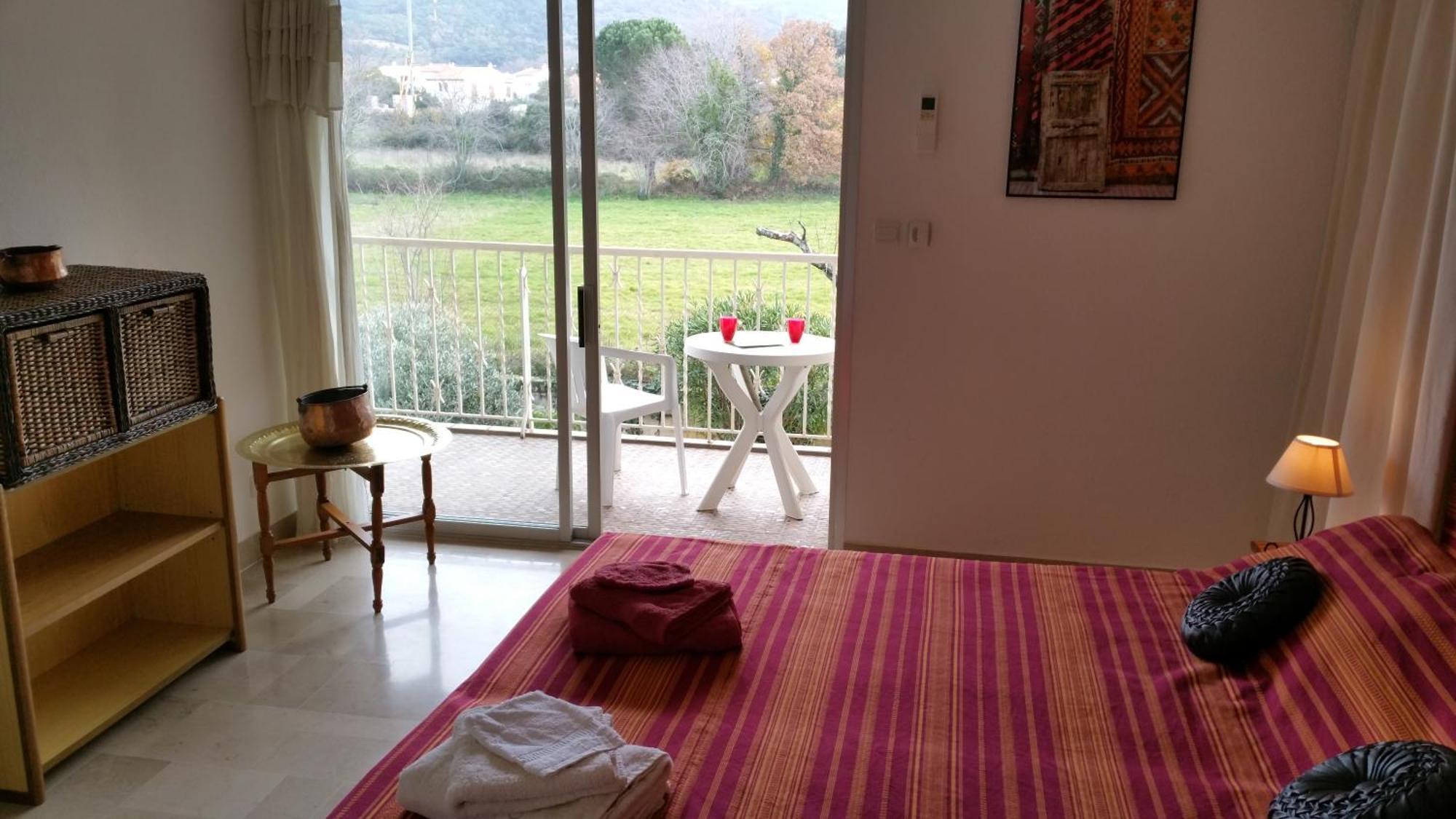 Chambres D'Hotes Et Gites Al Pati Sorede Exterior photo